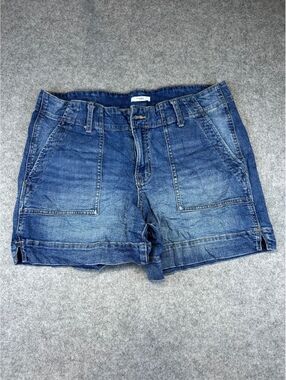 Y2K Style M jeans Denim Shorts Women Size 14W Cuff Summer Mid Rise Mom Jorts